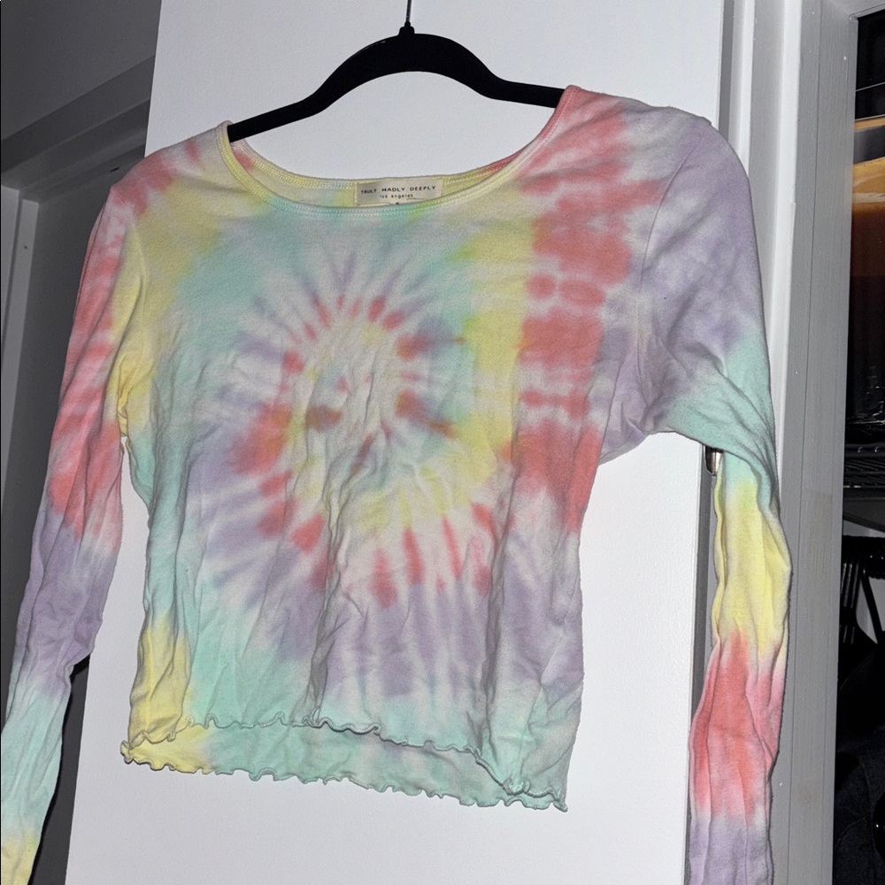 Tie-Dye Long Sleeve Crop Top